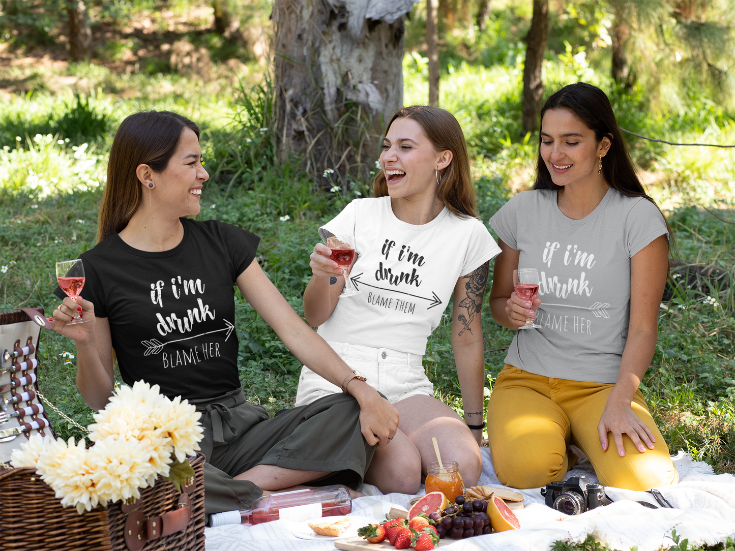 If I'm Drunk Blame Her (Arrow Left) - Relaxed Fit Women's Premium Tee