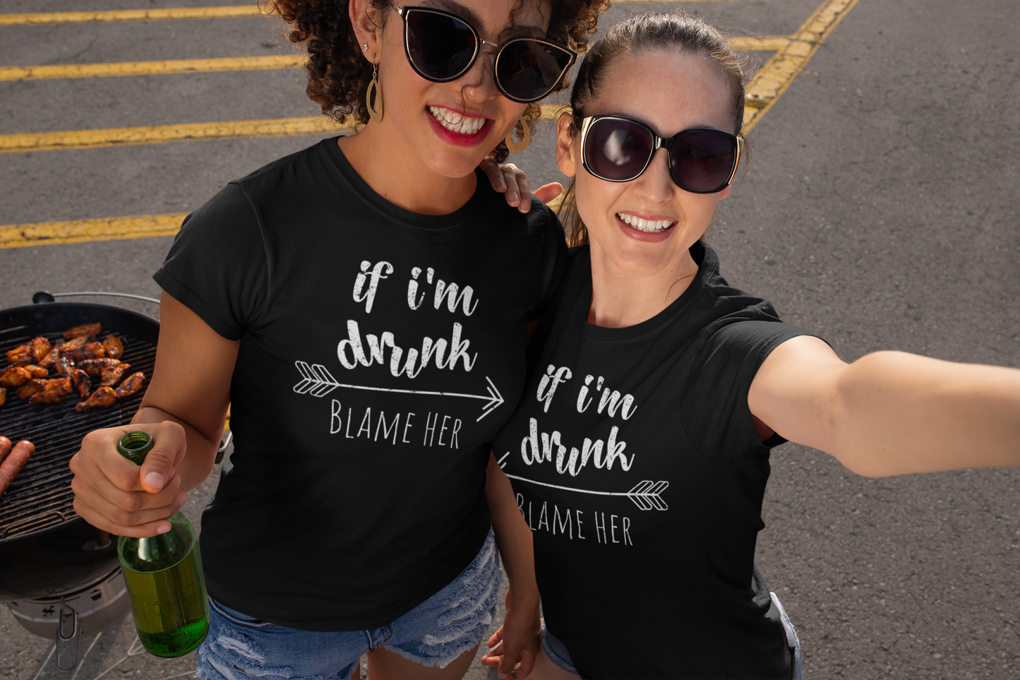 If I'm Drunk Blame Her (Arrow Left) - Relaxed Fit Women's Premium Tee